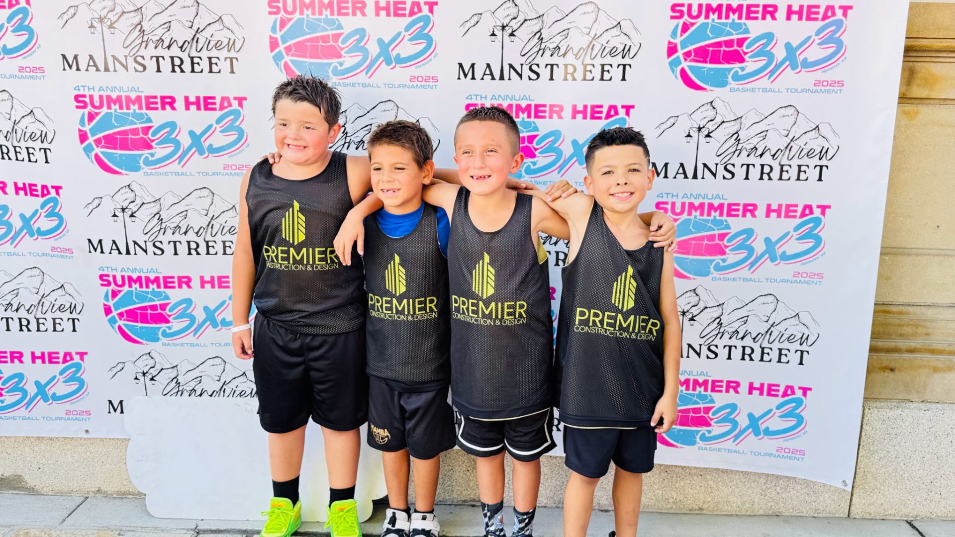 Premier-sponsored youth basketball team